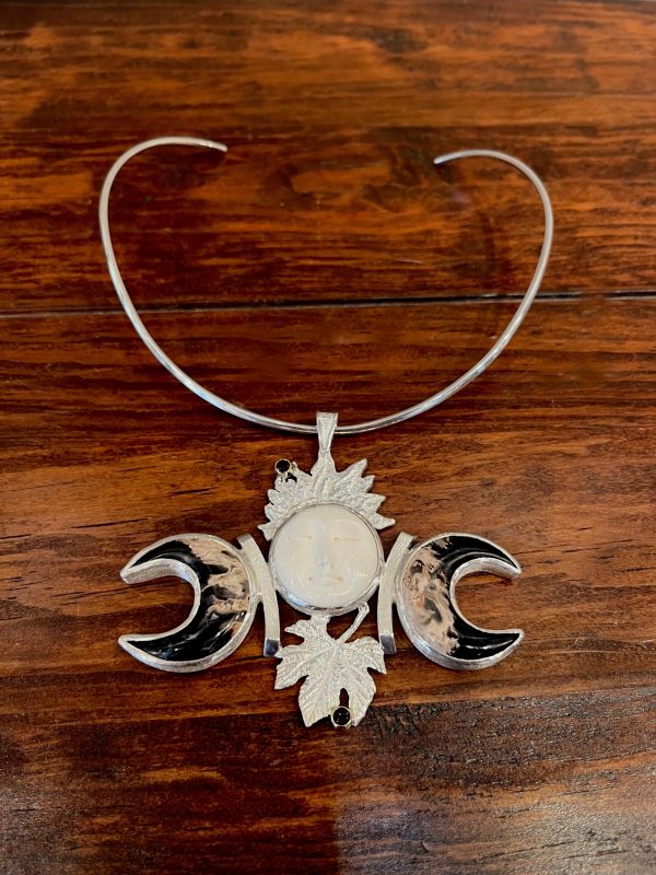 Gallery 8 Salt Spring Island - Artist Andrea Russell