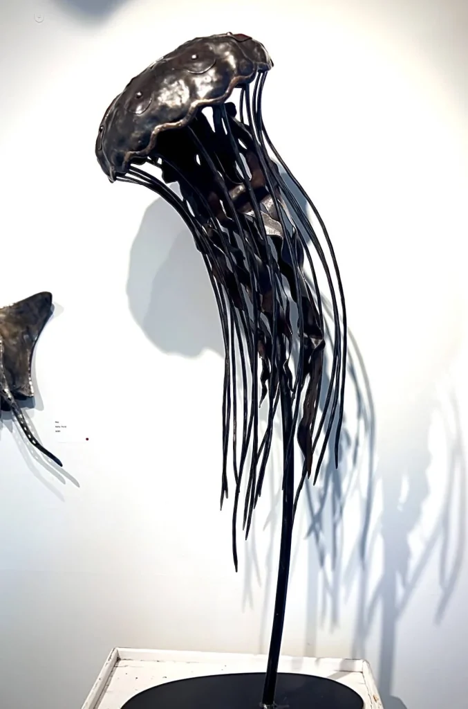 Gallery 8 Salt Spring Island - Artist Katie Ford